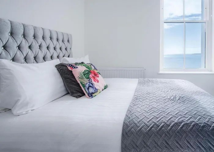 St Catherines View - 2 Bedroom - Panorama - Tenby