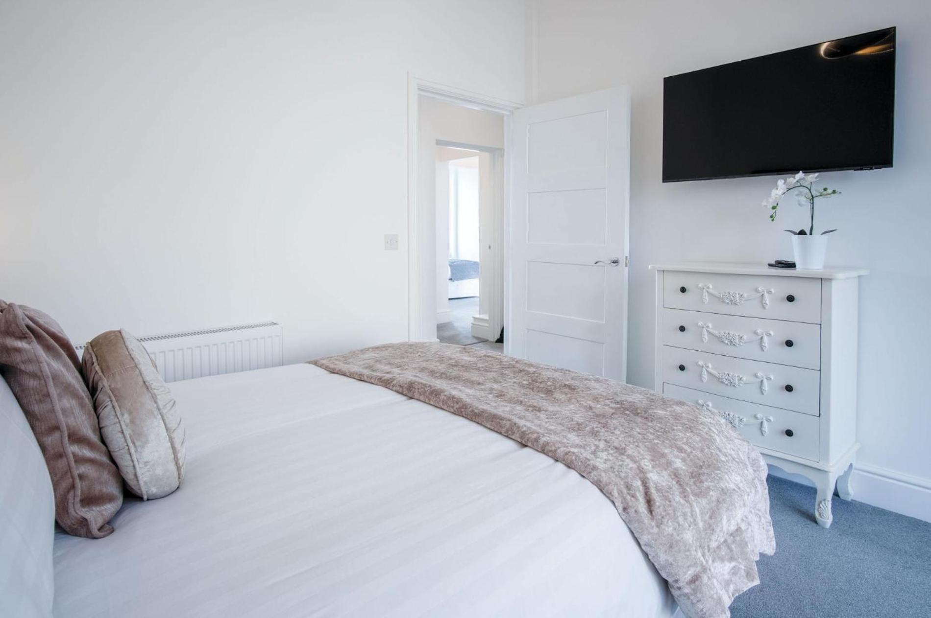 St Catherines View - 2 Bedroom - Panorama - Apartment