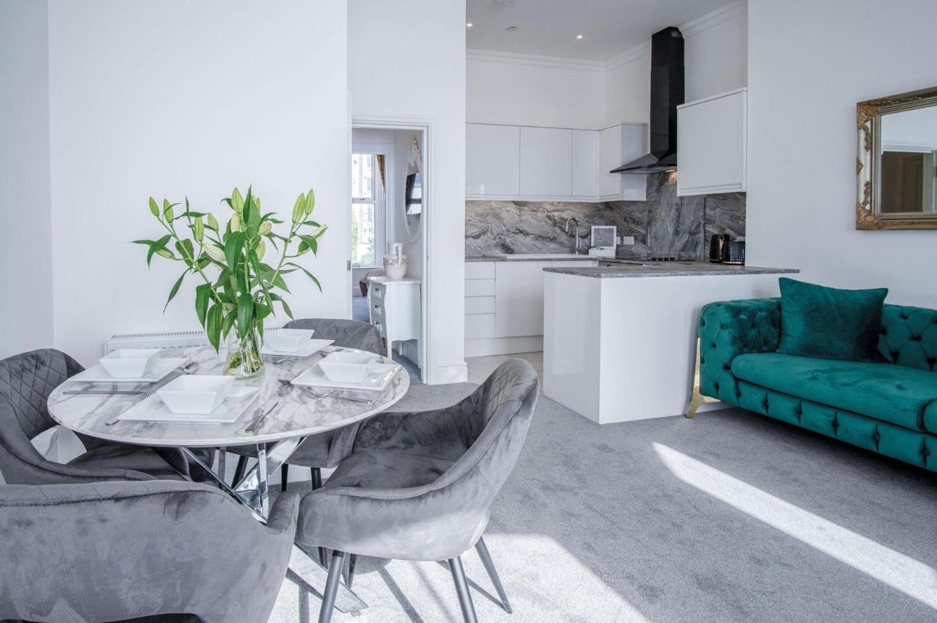 St Catherines View - 2 Bedroom - Panorama - Tenby